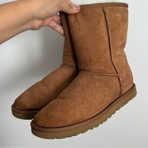 UGG Classic Short Chestnut Suede Shearling Boots Size 7 / EU 38
